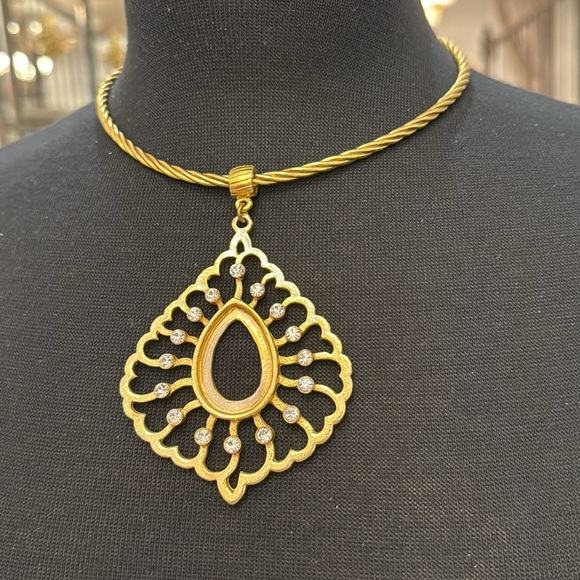 EMBELLISHED WOMEN NECKLACE - Picture 5 of 17